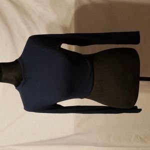 Black long sleeve crop top